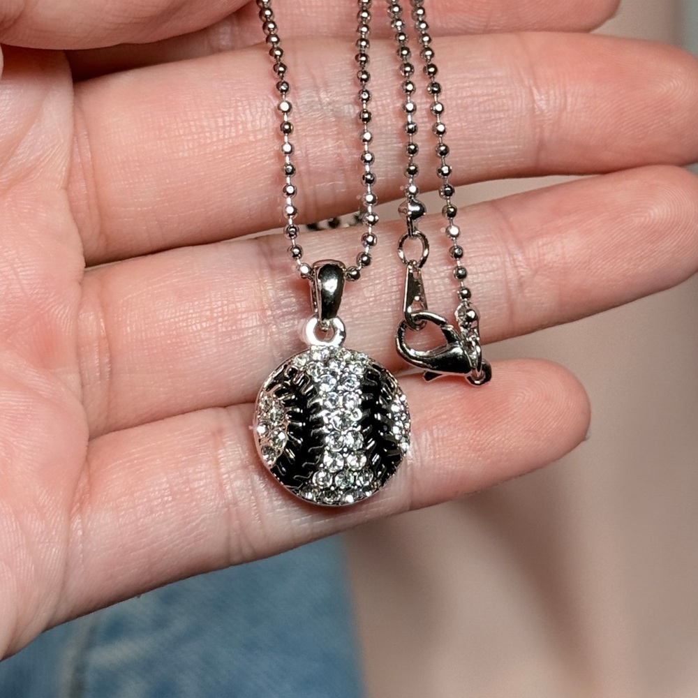 ⚜️ Black and Silver Baseball Pendant Necklace - Picture 4 of 4